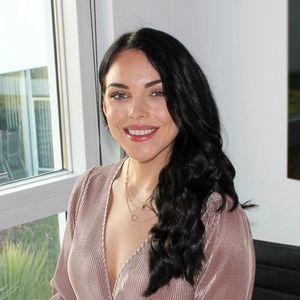 Meet your Posher, Anne